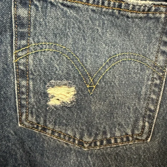 Levi 501 shorts - Picture 5 of 6